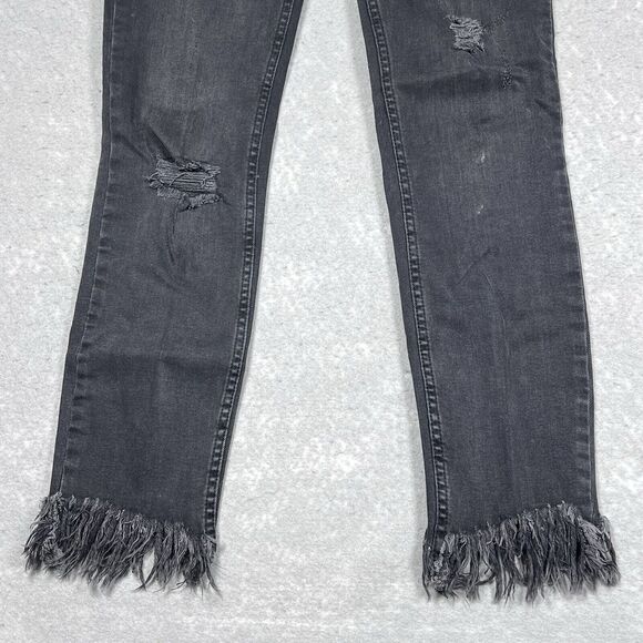 We The Free Womens Size 27 Black Distressed Denim Skinny Ankle Jeans Free People - Picture 4 of 12